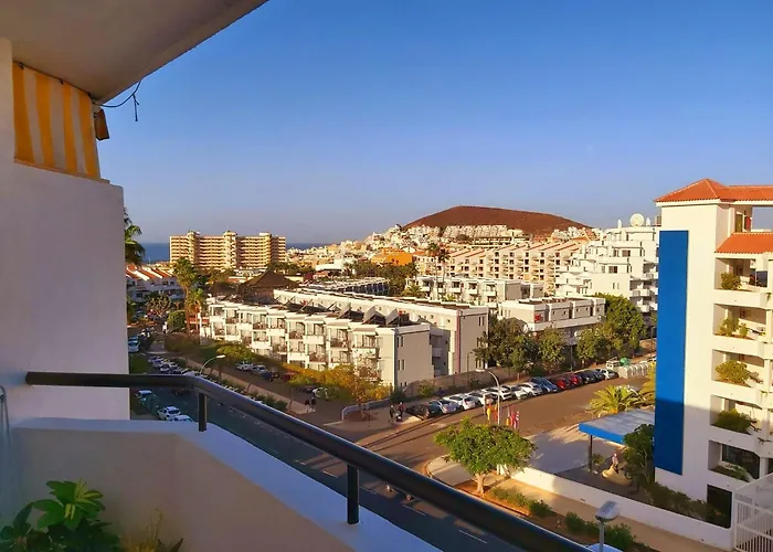 Summerland ארונה